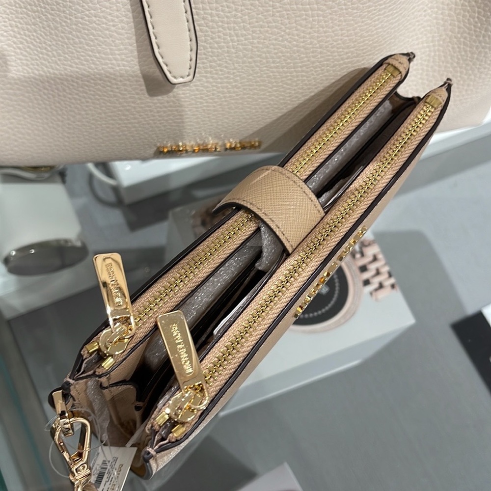 MICHAEL KORS LARGE DOUBLE ZIP WRISTLET wallet, clutch, 
Bisque - Picture 9 of 16